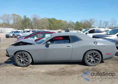 2019 Dodge Challenger R/T Scat Pack from USA, damaged, VIN 2C3CDZFJ5KH596196